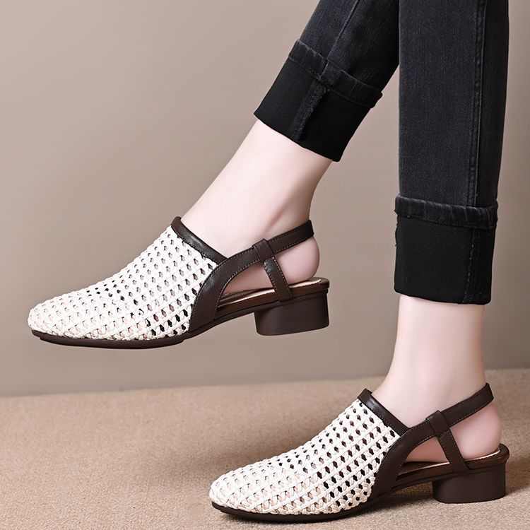 Healthy-foot  صندل نسائي مصنوع يدويًا بكعب سميك، ارتفاع الكعب 3 سم، بتصميم بسيط وأنيق، مناسب للارتداء اليومي أو التنقل-healthy-foot