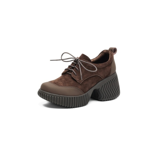 【زيادة 7.5 سم】 حذاء بكعب سميك وعلوي من الجلد غير اللامع لزيادة الطول