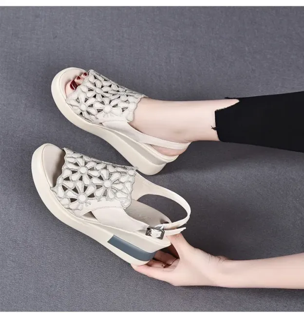 Healthy-foot صندل نسائي مفتوح من الأمام بكعب 6.5 سم.