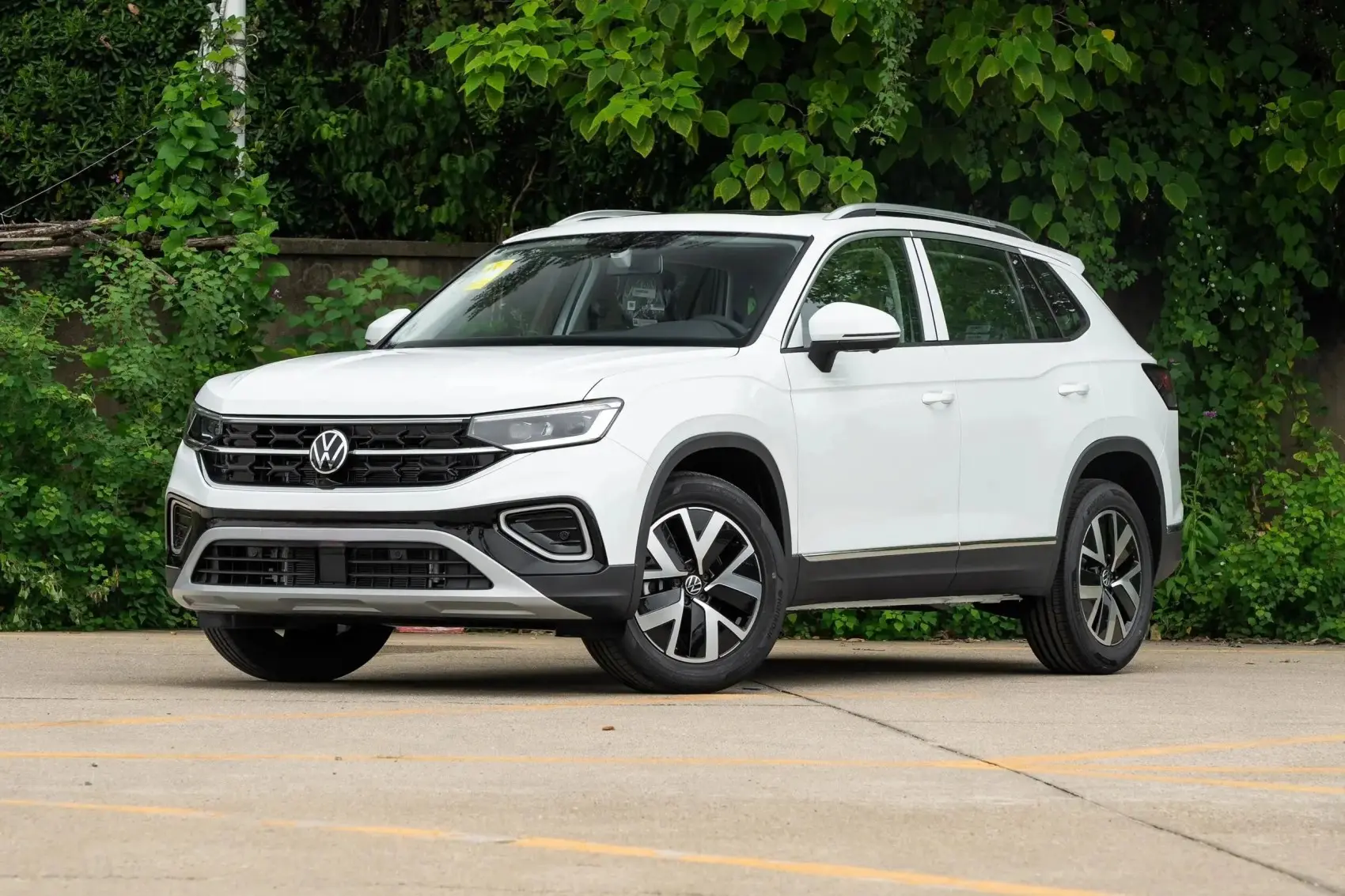 2025 2026 Volkswagen Tayron New Cars Performance Sports SUV 300TSI/330TSI/380TSI Gasoline Vehicle