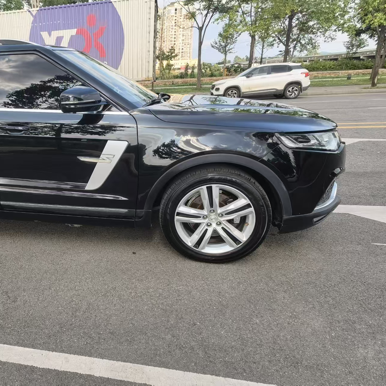Premium Used 2017 Zotye T700 2.0T Dual-Clutch Luxury Edition, Black, 48,629 km