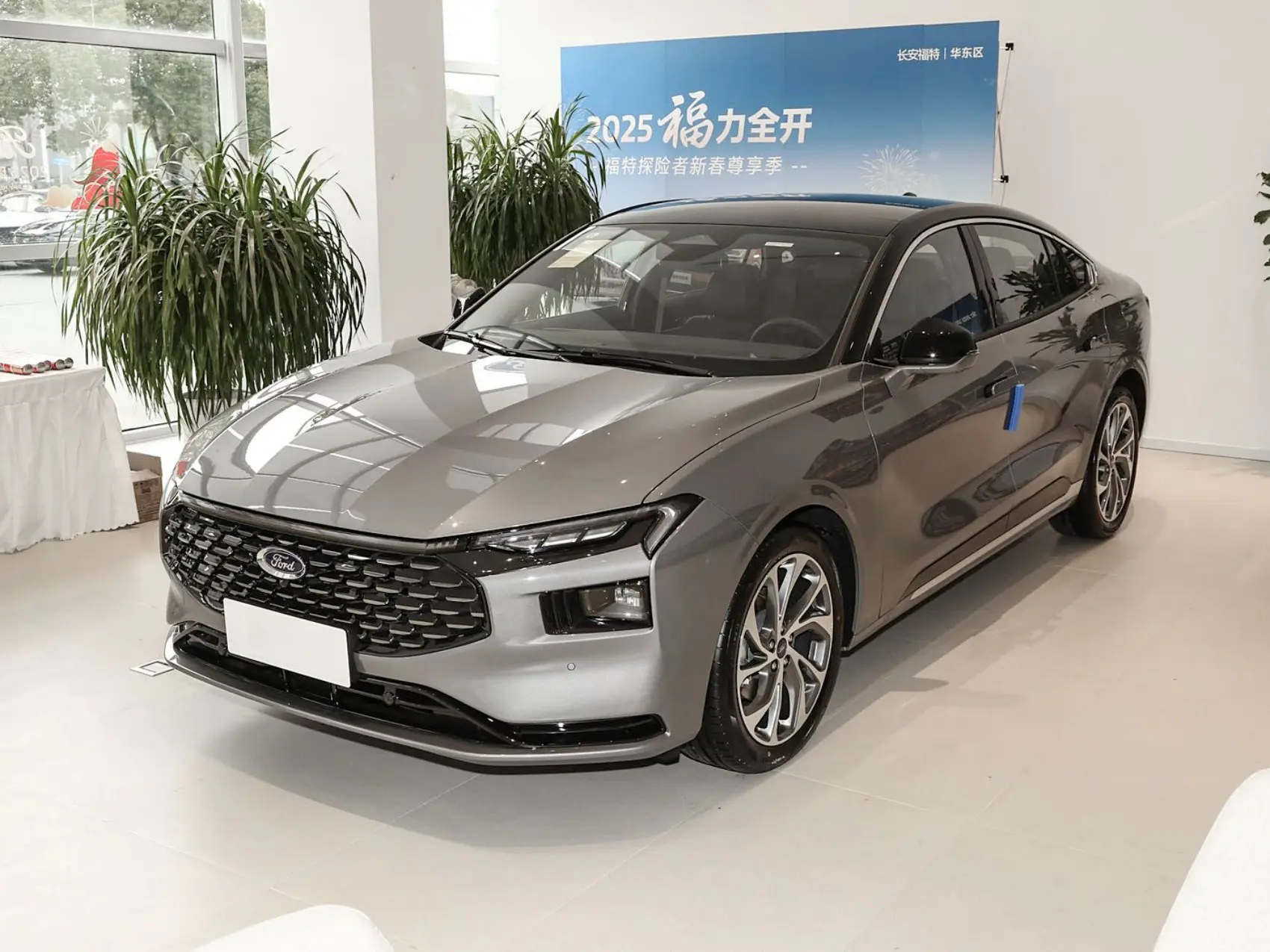 2025 Ford Mondeo New Cars 2WD 1.5T 2.0T 190hp 254hp High Performance Best Quality Mid-size Vehicle