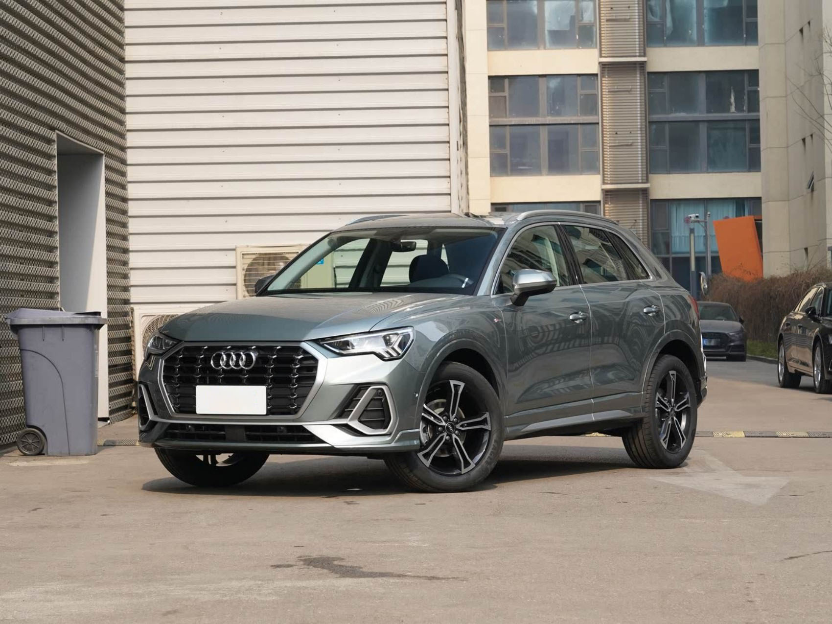 2023 Used Cars Audi Q3 SUV Vehicle FWD Leather Seats R19 Tires Gasoline Power Family Car