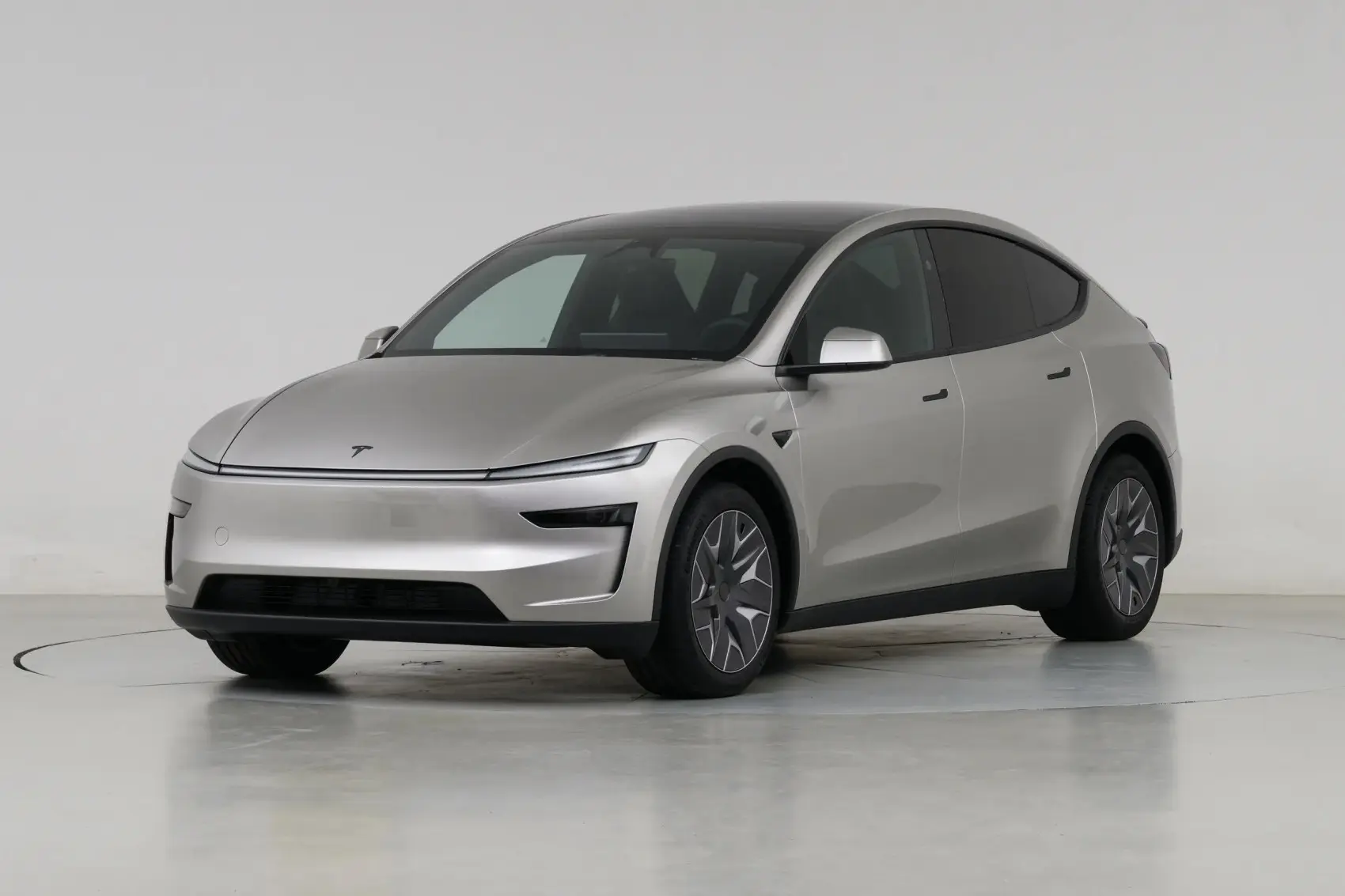 2025 Tesla Model Y Pure Electric New and Used Cars for Sale City Car EV New Energy Vehicles