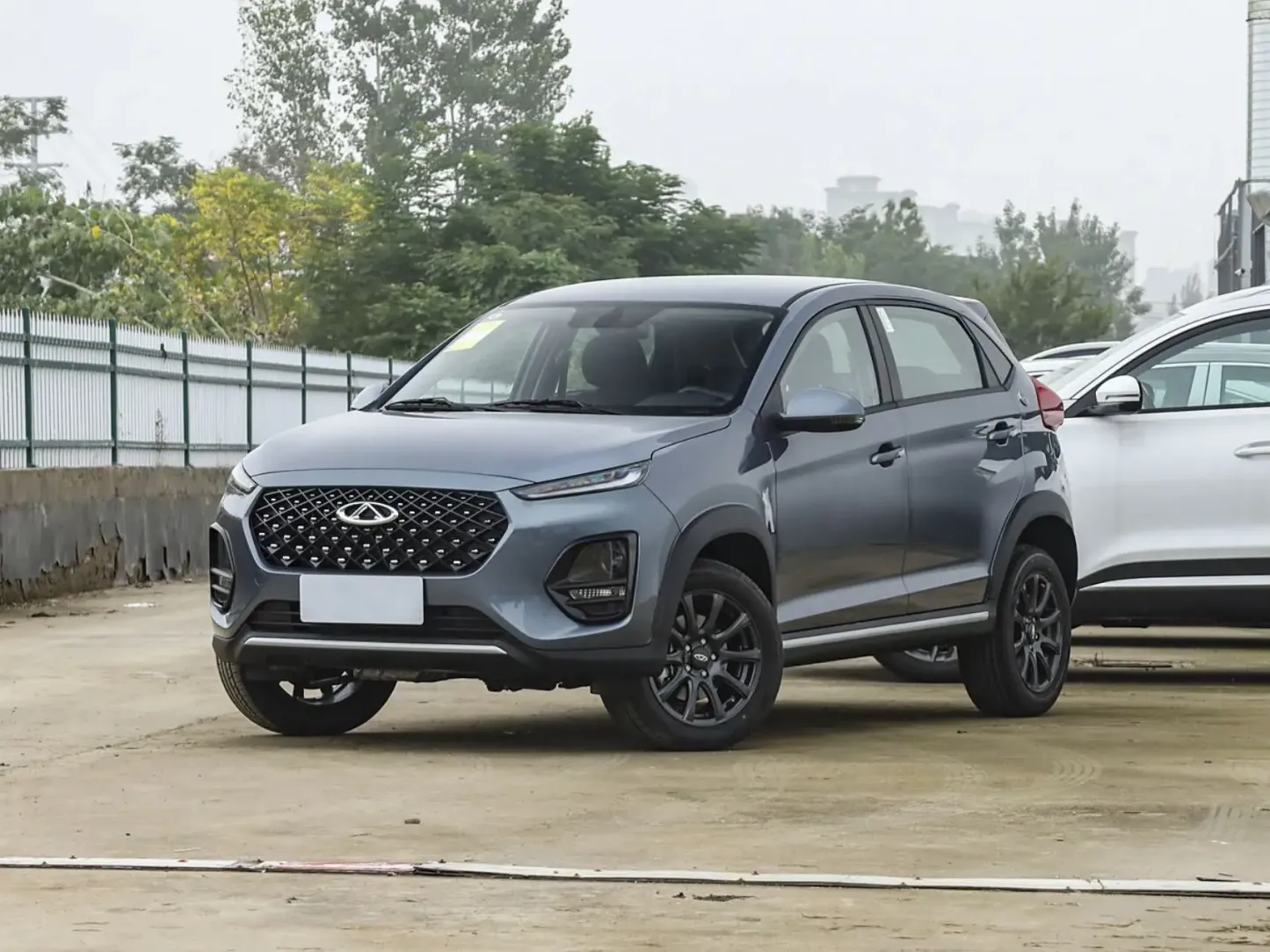 2024 New Car Chery Tiggo 3X 1.5L CVT Luxury Edition Fashion Version Automatic Car Small Suv Fuel Car