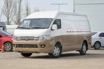 2023 2024 Foton View G9 New Car Commercial Transport Long Wheelbase High Roof 2/6 Seats Van Mini Trucks