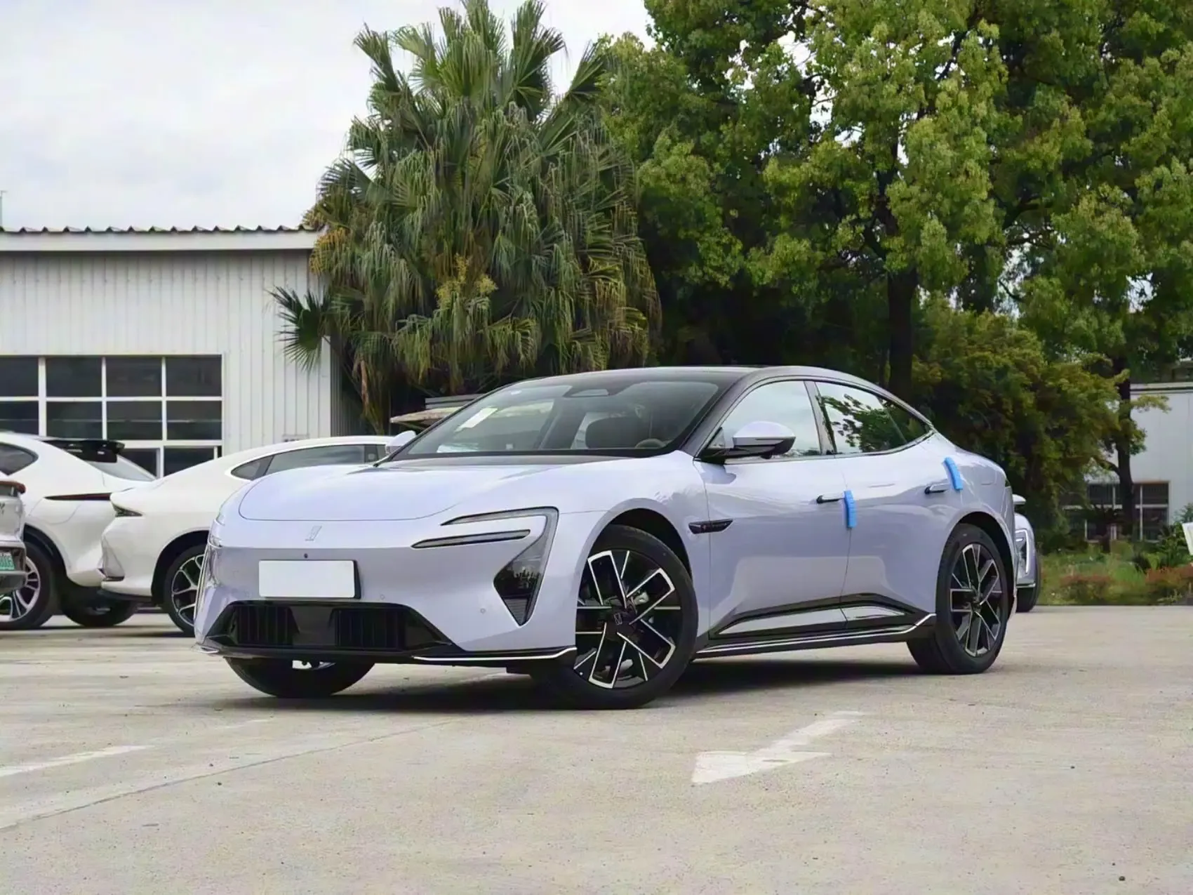 2025 Avatr 06 Pure Electric/Range Extension New Cars 5 Seats New Energy EV Car for Sales