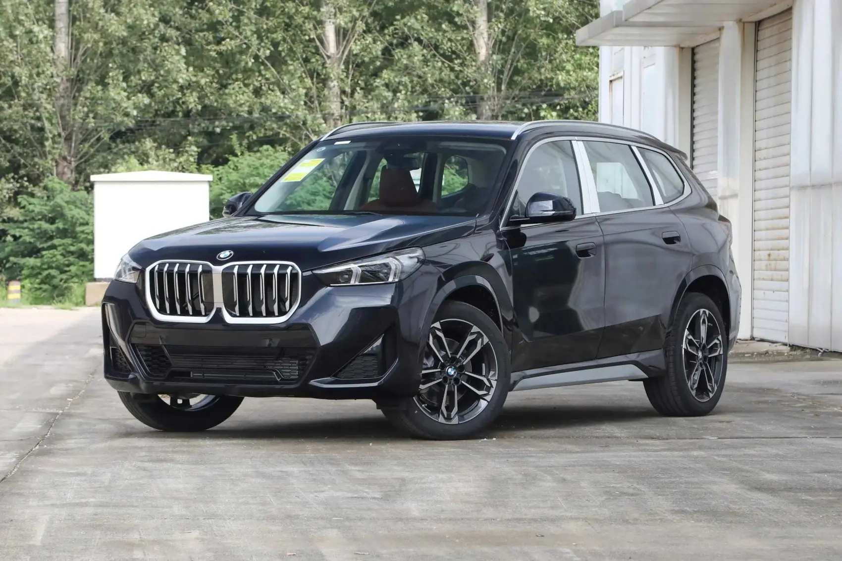 2024 2025 BMW X1 New and Second-hand Luxury Cars Featuring Panoramic Sunroof and Leather Seats