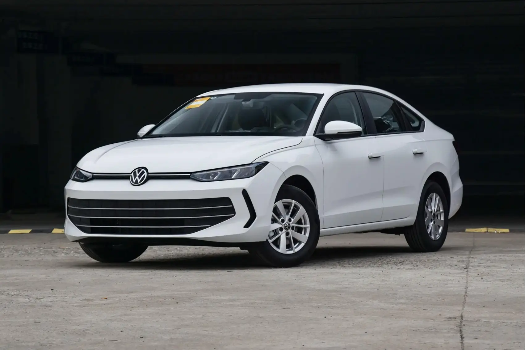 2023 2024 2025 2026 Volkswagen Lavida New and Used Cars 4-door 5-seater Sedan Gasoline Vehicle