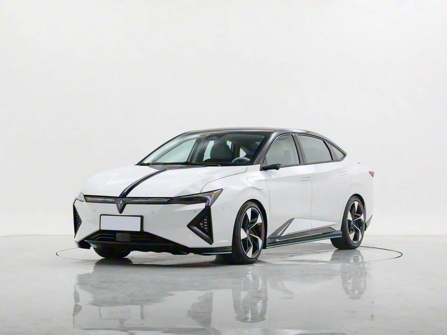 2024 2025 Honda Lingxi L Top Player Pure Electric 520KM Long Range Cheap Price Sedan