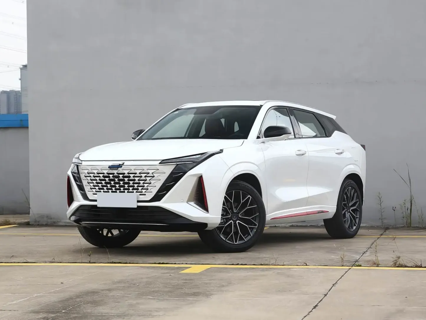 2023 Changan Oshan Z6 Blue Whale 1.5T 2.0T New and Used Cars Compact SUV for Urban Family