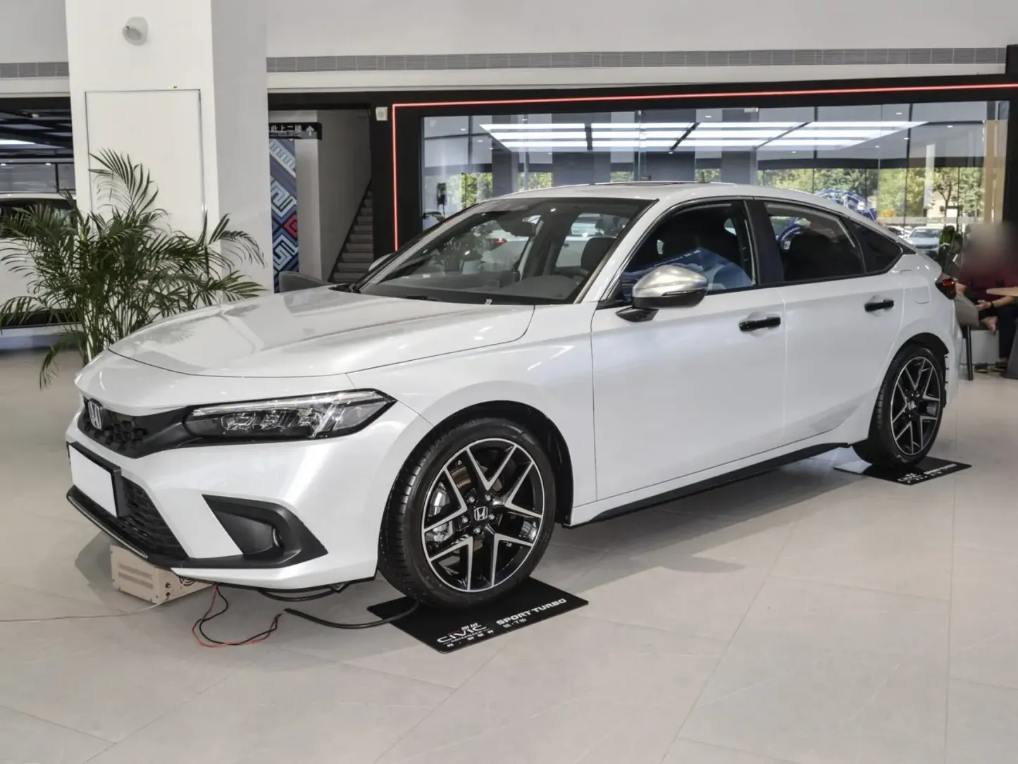 Used Car 2023 Honda Civic Gasoline Hybrid Vehicle 5-door 5-seat hatchback E-CVT Continuously Variable Transmission