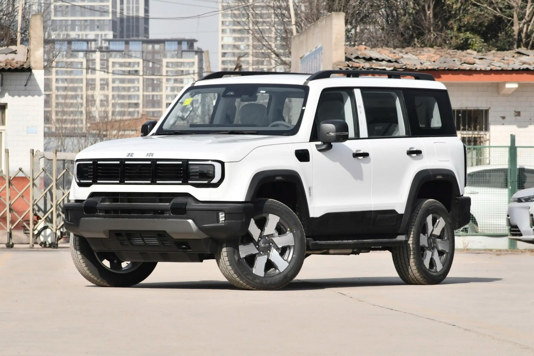 2024 2026 Beijing Off-road Vehicle BJ40 Extended Range New Nsed Cars Compact SUV