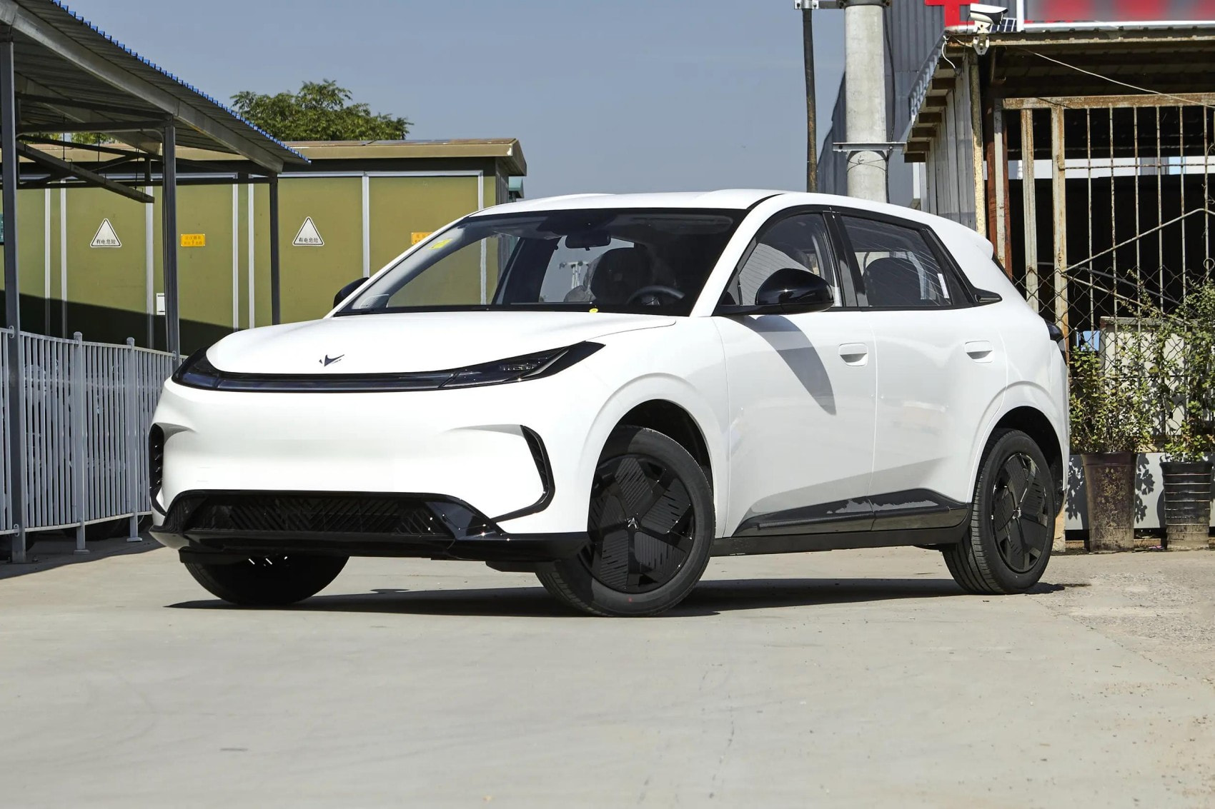 2025 ARCFOX T1 320 425 km Pure Electric Car New Energy Vehicles