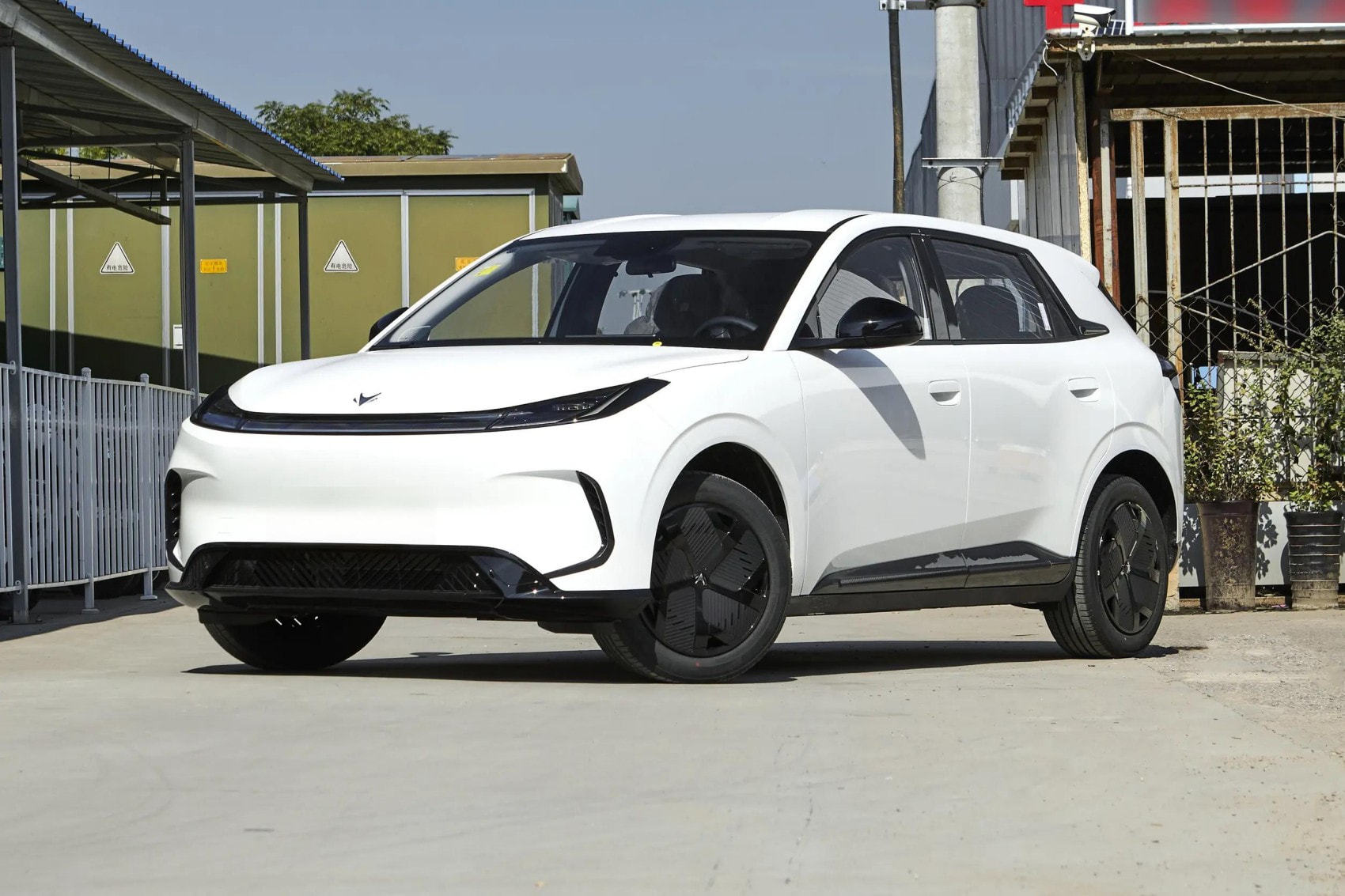 2025 ARCFOX T1 320 425 km Pure Electric Car New Energy Vehicles