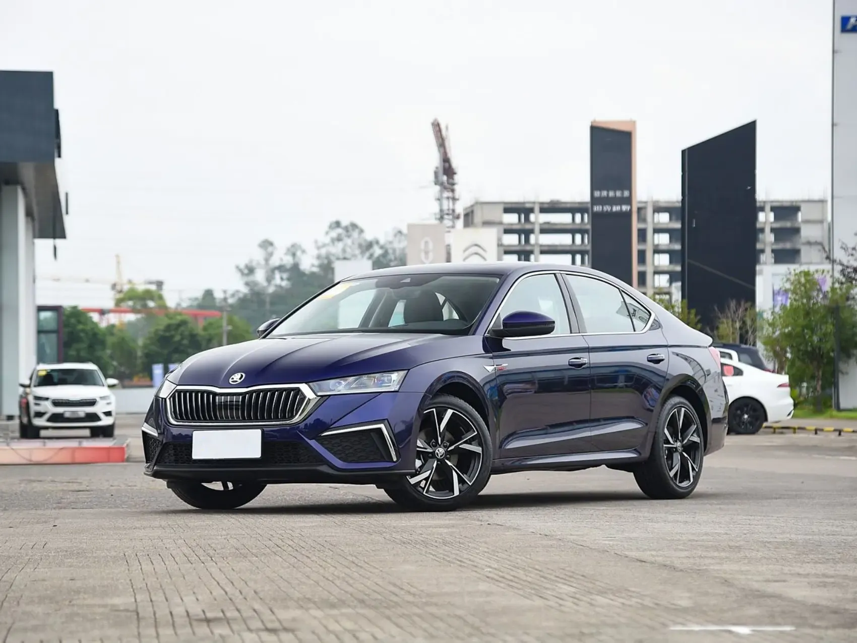 2025 Skoda Octavia New Cars 1.4T 150hp L4 5-door hatchback Electric sunroof Automotive Gasoline Vehicles