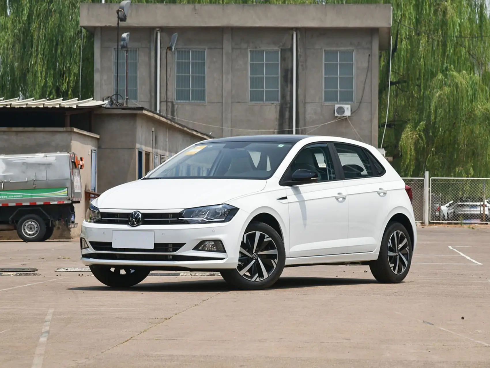 2023 Polo plus New Cars Used Gasoline Vehicles Cheap 1.5L 110hp L4 5-door 5-seat Hatchback Automobile