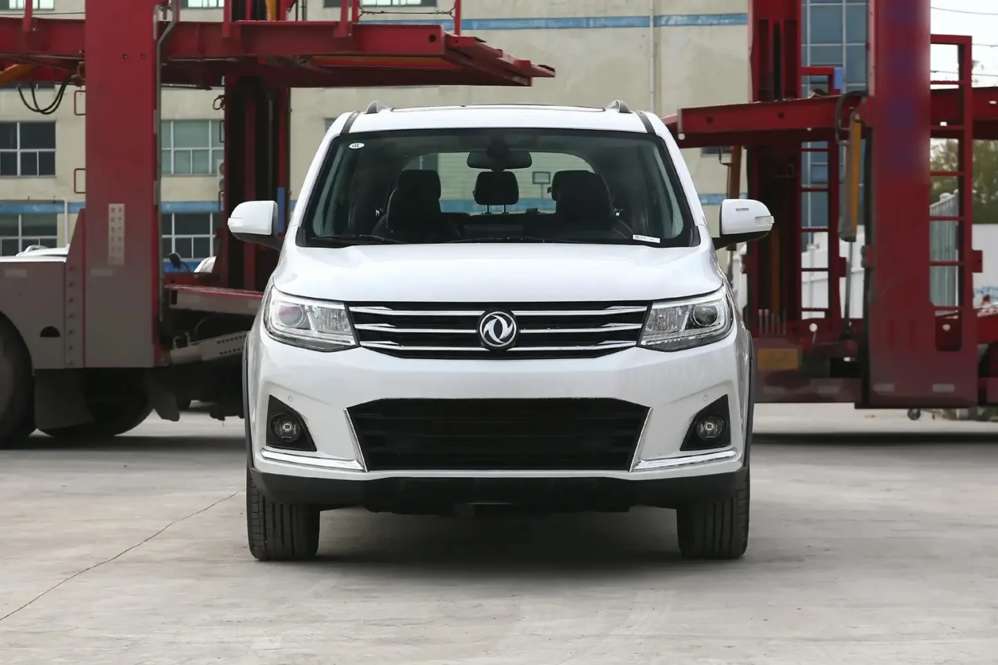 2016 2018 2019 Dongfeng Fengxing SX6 1.6L Manual Transmission Luxury Used Cars for Sale Cheap 7-seater SUV