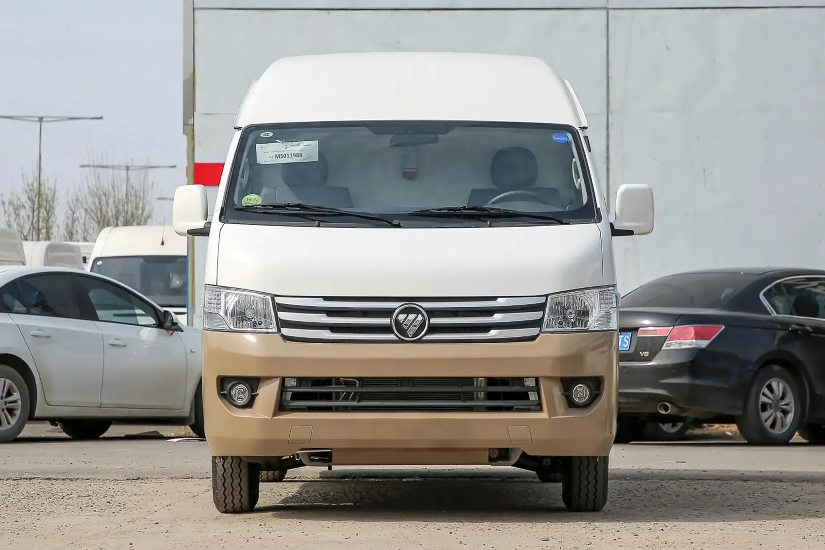 2023 2024 Foton View G9 New Car Commercial Transport Long Wheelbase High Roof 2/6 Seats Van Mini Trucks