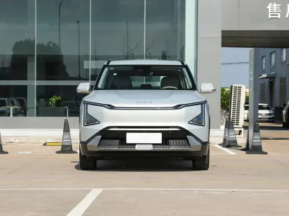 2025 Kia EV5 530 630 km Pure Electric New Vehicle Cheap Ev Electric Compact SUV New Energy Cars