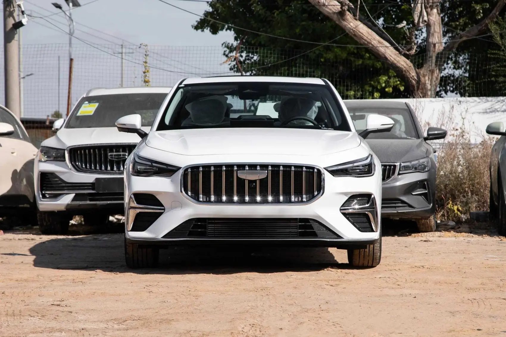 2026 Geely Emgrand Gen 4/5 New Cars Chinese Import Compact Cars Auto 1.5L CVT 1.5T DCT