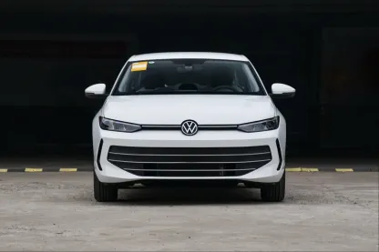 2023 2024 2025 2026 Volkswagen Lavida New and Used Cars 4-door 5-seater Sedan Gasoline Vehicle