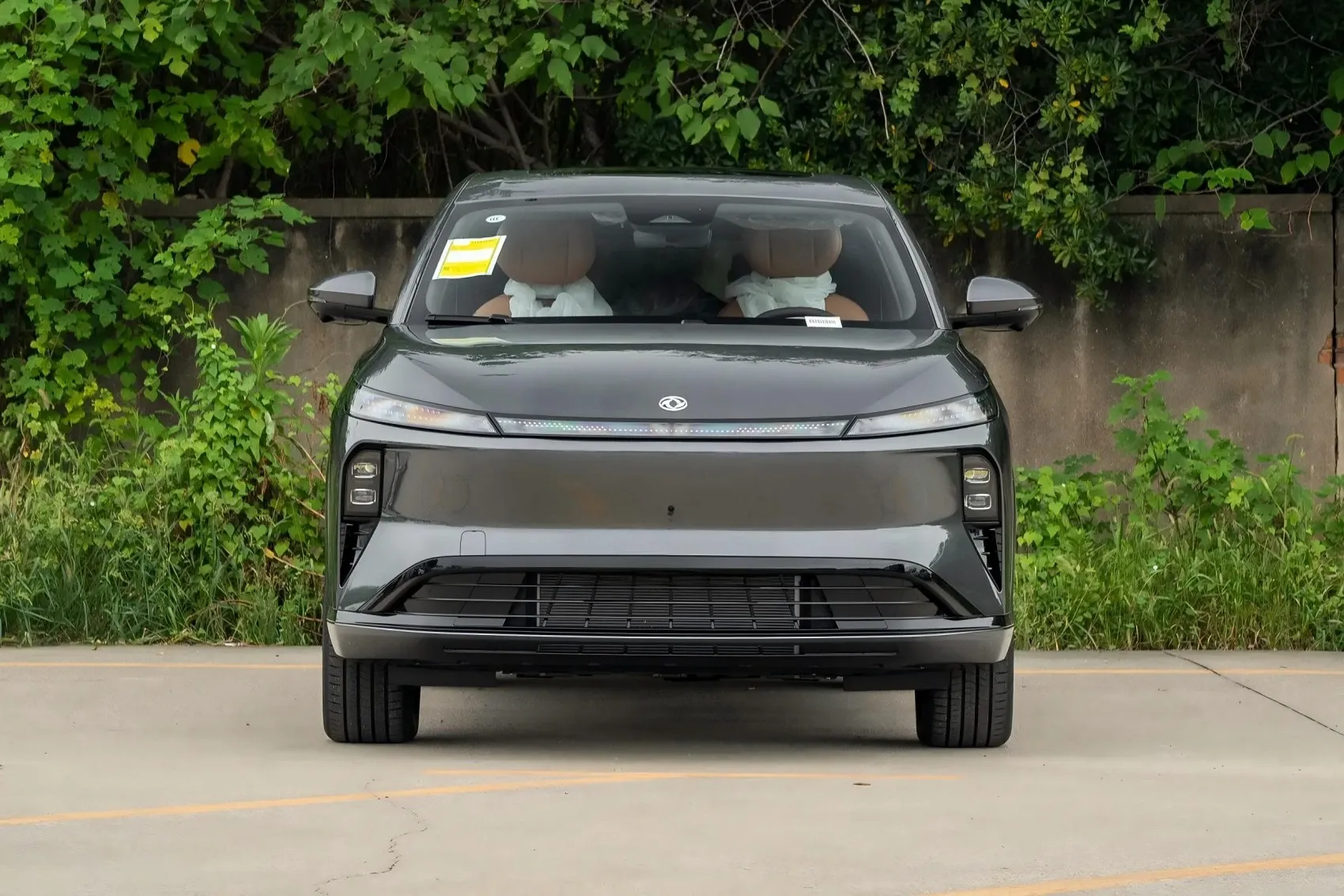 2025 2026 Dongfeng Fengshen Aeolus L8 PHEV New and Used Cars 112KM 185KM Plug-in Hybrid Vehicle