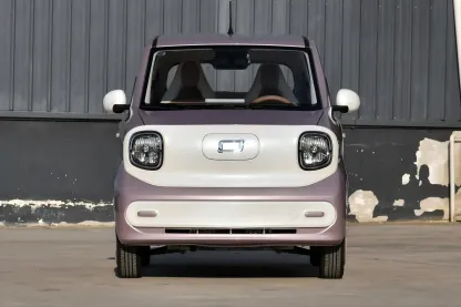 2025 2026 Bestune Pony 222km New Cars Pure Electric 3-door 4-seater Microcar New Energy