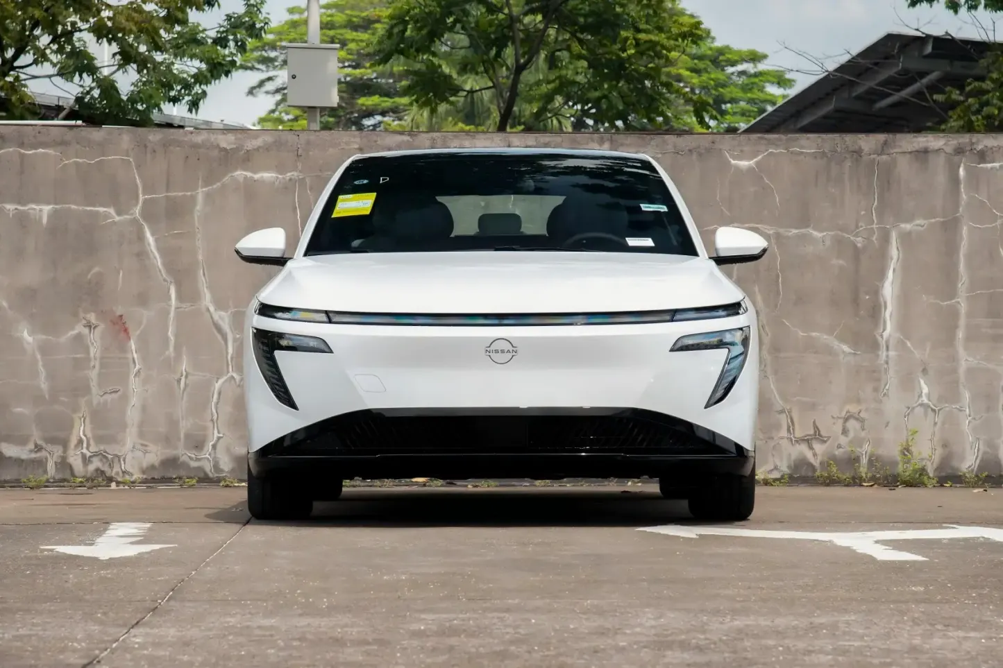 2025 Nissan N7 New Cars Electric Vehicle-501-600 km Range 200-250kW Motor 50-70kWh Battery