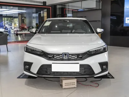 Used Car 2023 Honda Civic Gasoline Hybrid Vehicle 5-door 5-seat hatchback E-CVT Continuously Variable Transmission