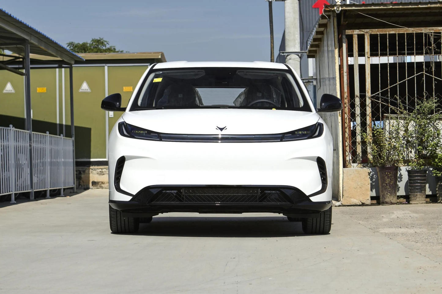 2025 ARCFOX T1 320 425 km Pure Electric Car New Energy Vehicles