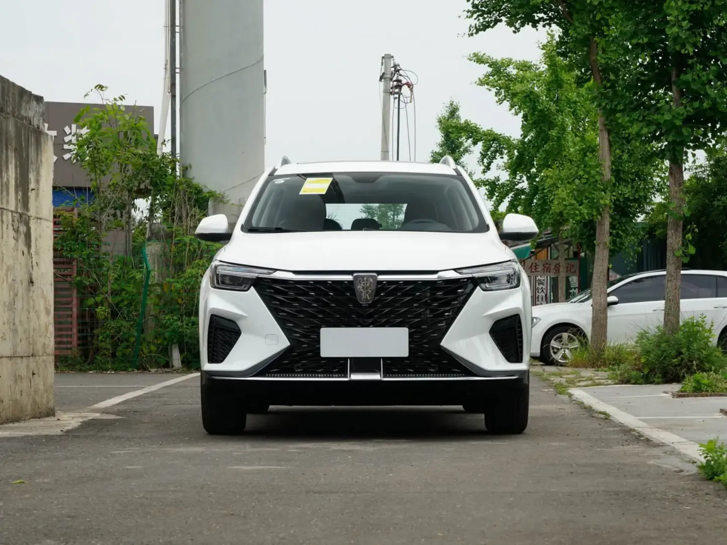 2023 2025 Roewe RX5 New Car Gasoline Used Cars 1.5T 188hp L4 Automobile Panoramic Sunroof