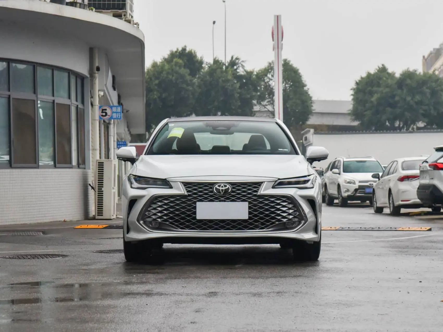 2024 Toyota Avalon New Cars Hybrid Gasoline Vehicles Used Cars 2.0L 173hp L4 Automobile