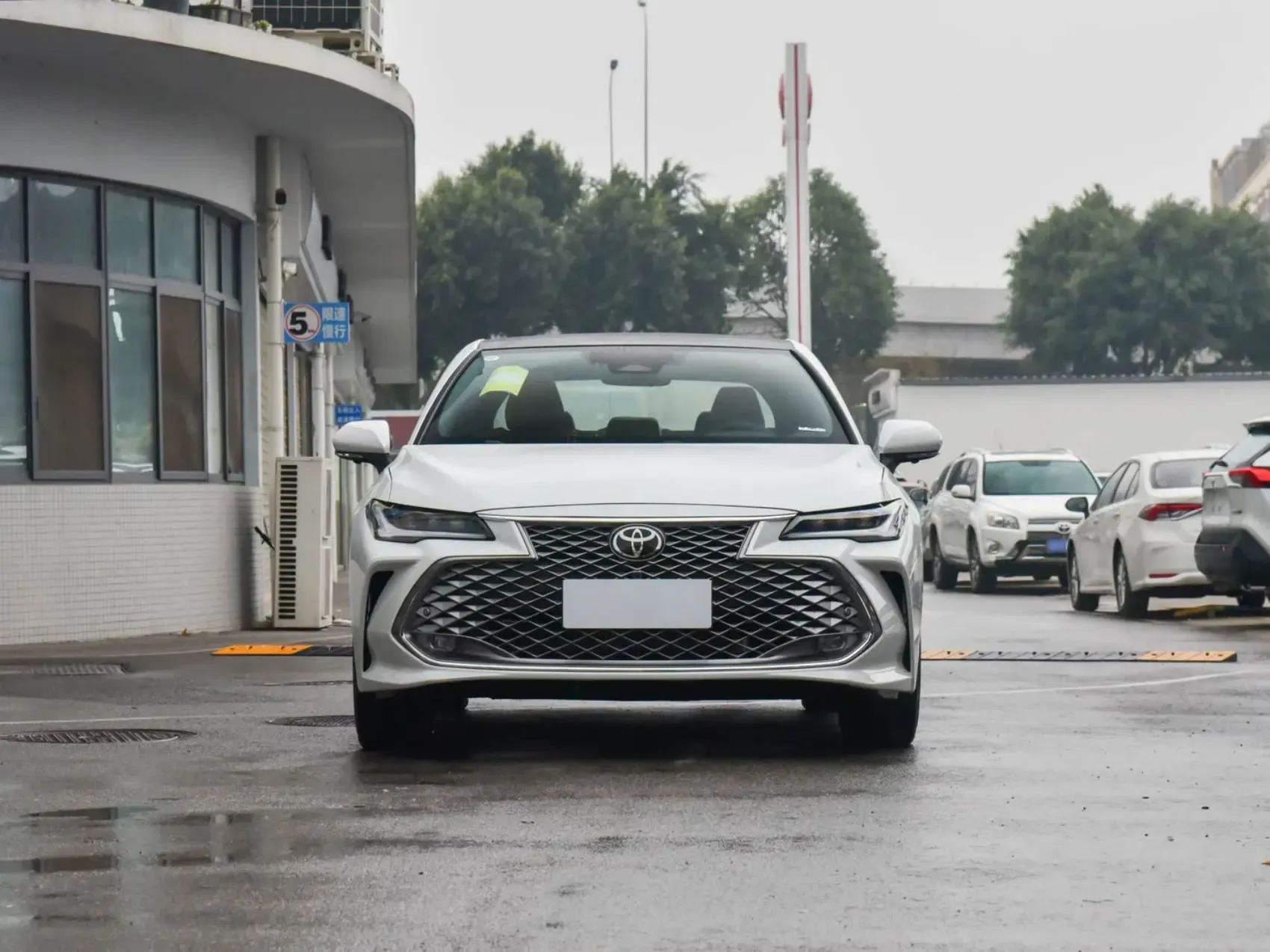 2024 Toyota Avalon New Cars Hybrid Gasoline Vehicles Used Cars 2.0L 173hp L4 Automobile