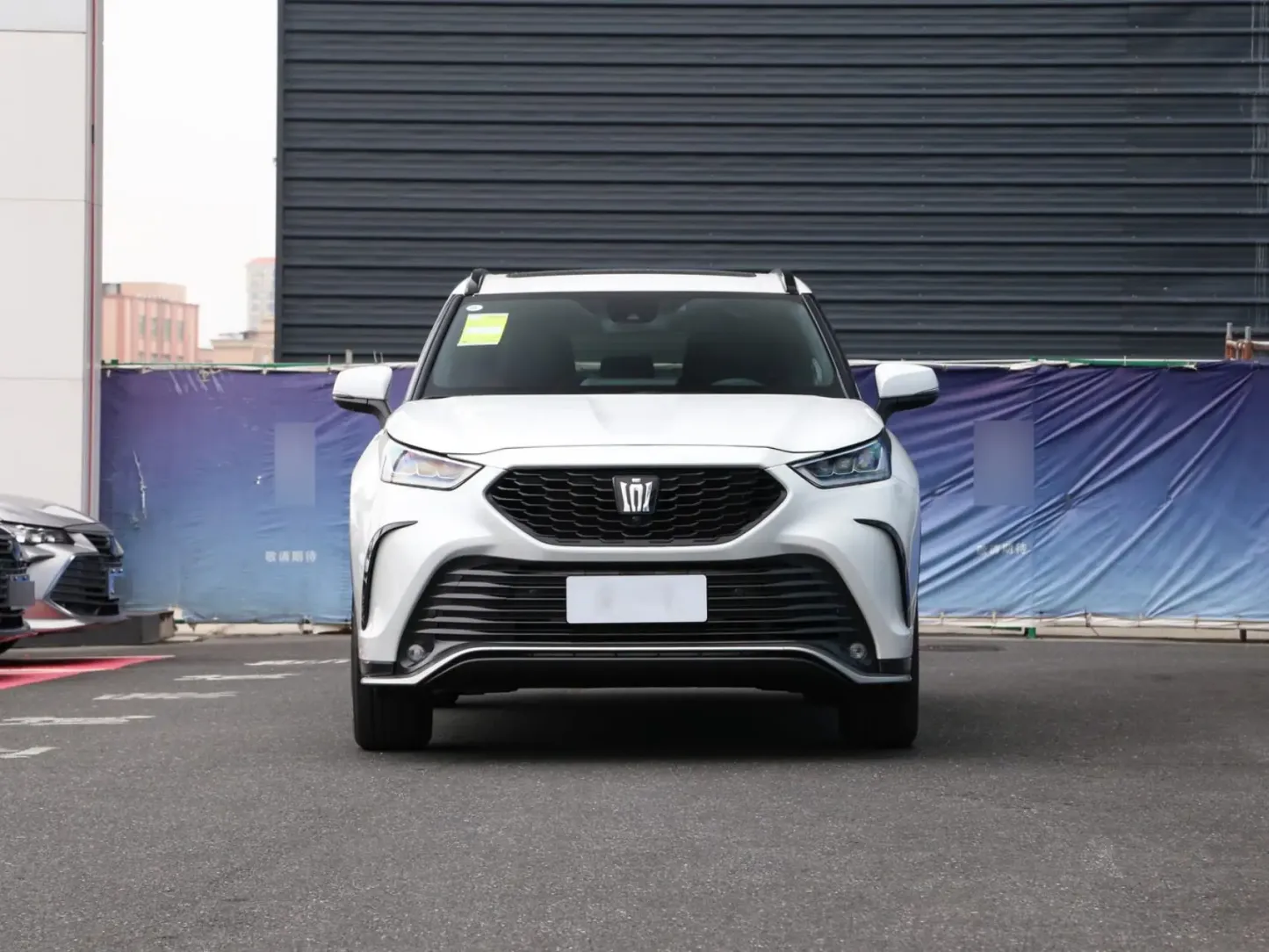 2024 Toyota Crown Kluger 2.0T 2.5L HEV AWD Gasoline Hybrid New Energy Cars Used Vehicles