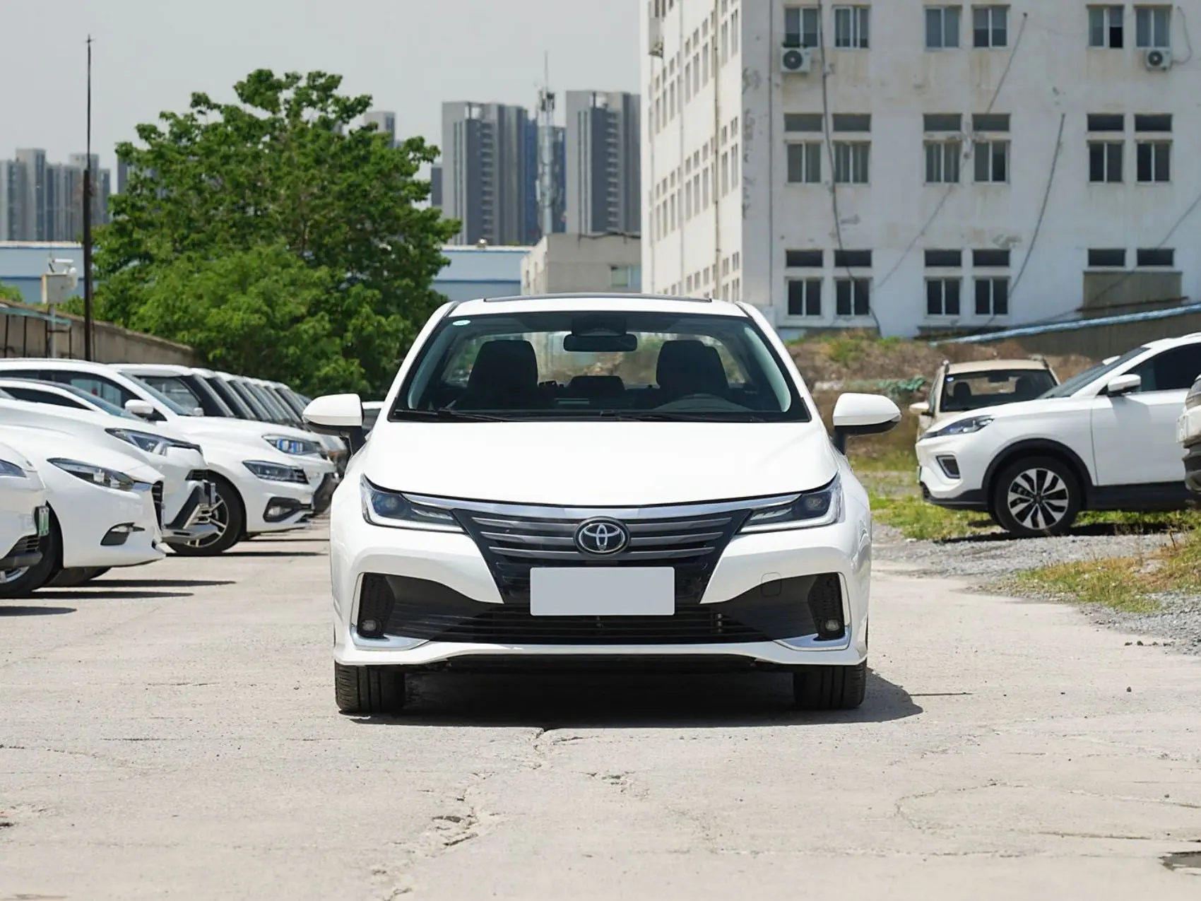 2023 Toyota Asia Lion 2.0L New Car ALLION Used Vehicle Gasoline New Energy Automobile