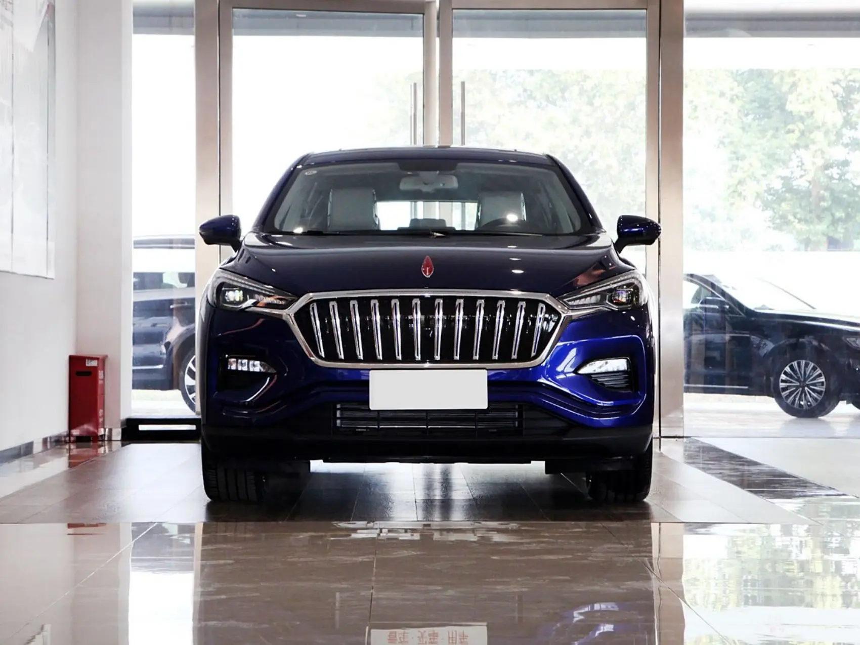 2019 Hongqi E-HS3 Pure Electric Car New Used SUV Car 360-degree Panoramic View Automobile