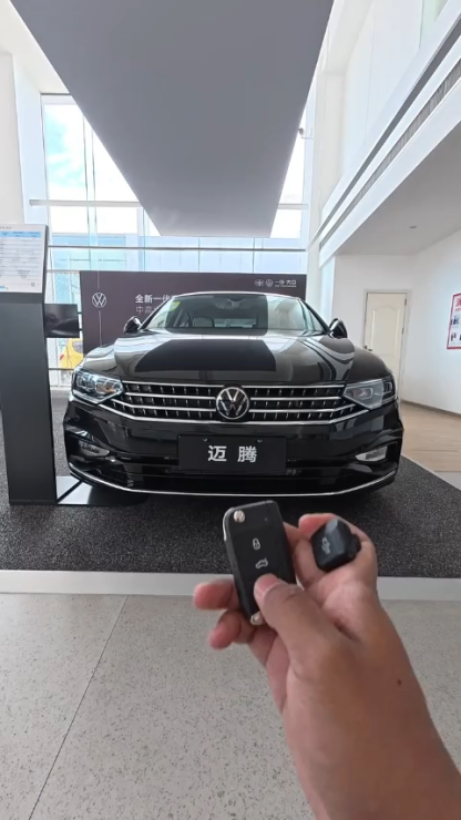 2024 2025 VW Magotan New Car Gasoline Volkswagen Vehicles Second Hand Automobile