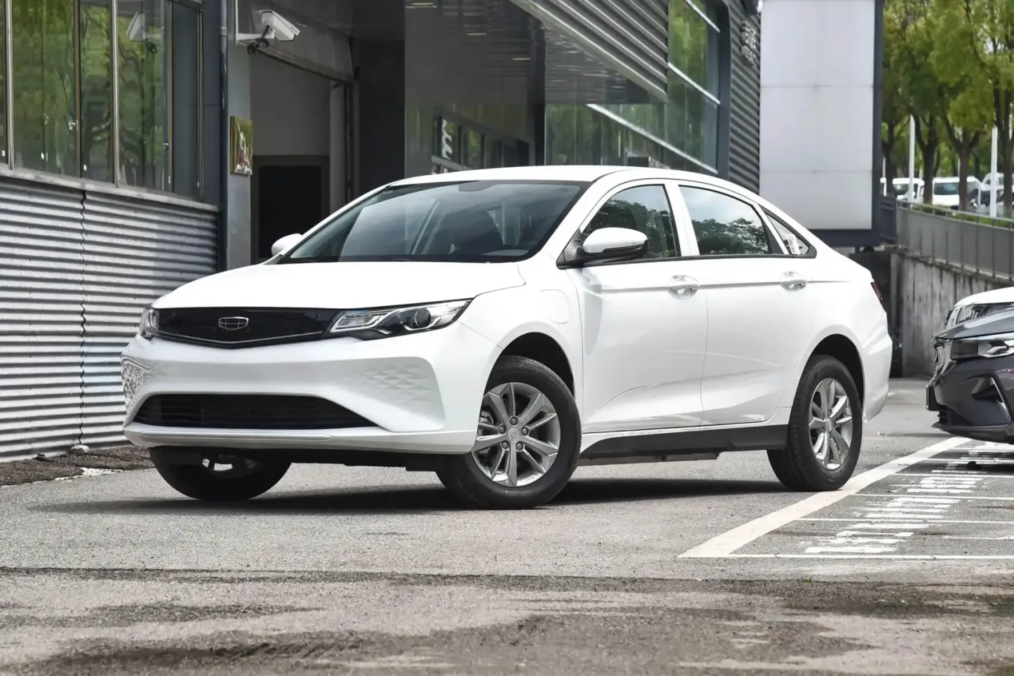 2019 2021 2022 Emgrand EV Used Cars Second Hand Electric Vehicles Affordable Preowned Autos