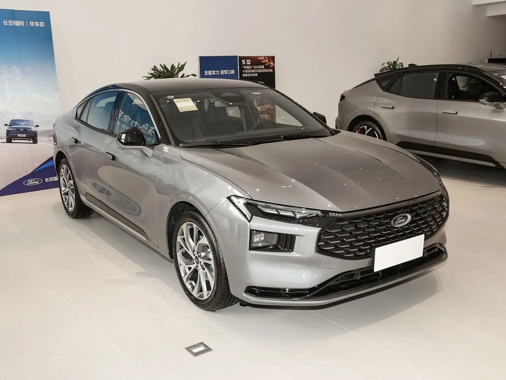 2025 Ford Mondeo New Cars 2WD 1.5T 2.0T 190hp 254hp High Performance Best Quality Mid-size Vehicle