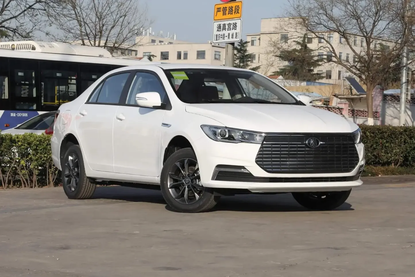 2025 BYD Qin EV New Cars 2021 Second Hand Vehicle New Energy Electric Automobile