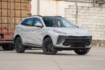 2023 2024 Fengxing T5 EVO 1.5TD DCT New and Used Cars Compact SUV Left Hand Drive Automobile