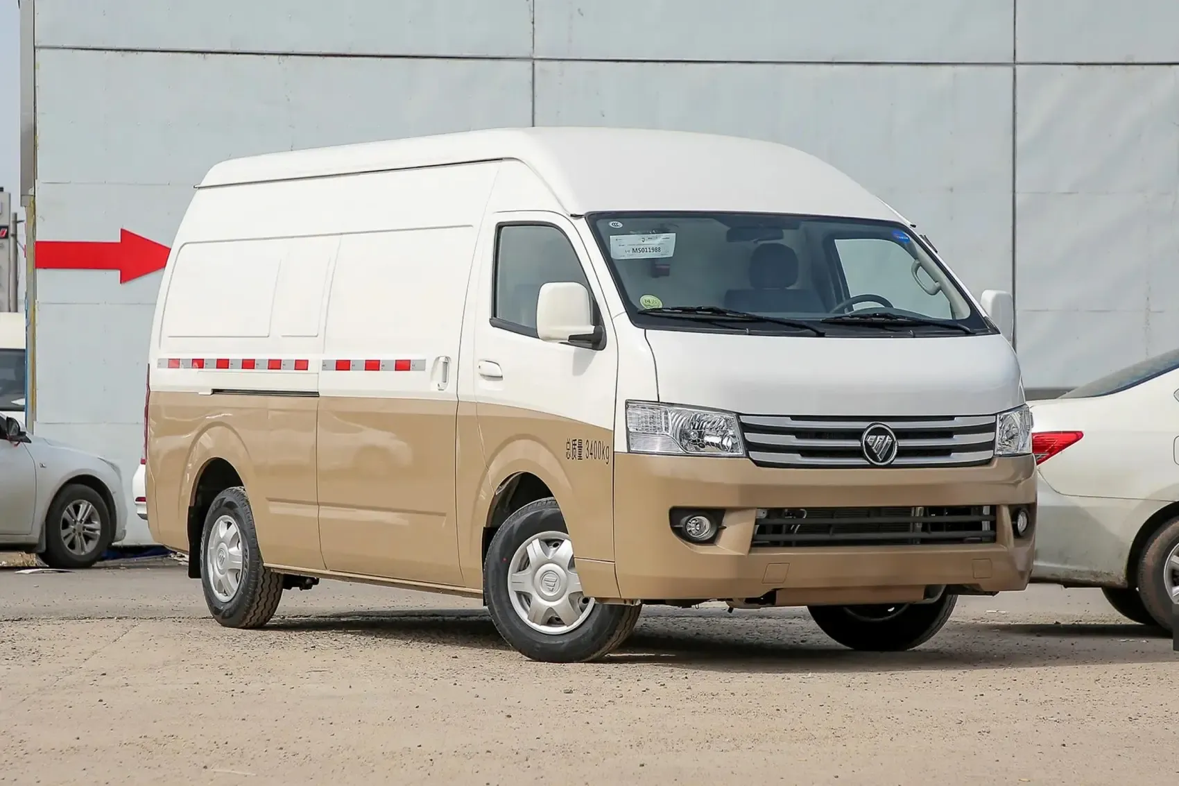 2023 2024 Foton View G9 New Car Commercial Transport Long Wheelbase High Roof 2/6 Seats Van Mini Trucks