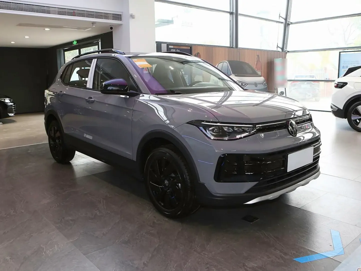 2025 New Cars Tharu 300TSI Sharp Edition 5-Door 5-Seater SUV with 7-Speed Dry Dual Clutch Vehicle