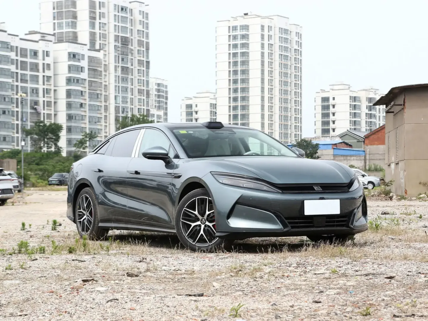 2025 BYD Han L DM-i 1.5T Range EV Vehicle New Energy Vehicle  High Performance Plug-in Hybrid Electric Vehicle