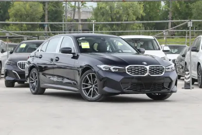 2023 2024 2025 BMW 3 Series Luxury Design Package New and Used Cars Pre-Owned Gasoline Sedan