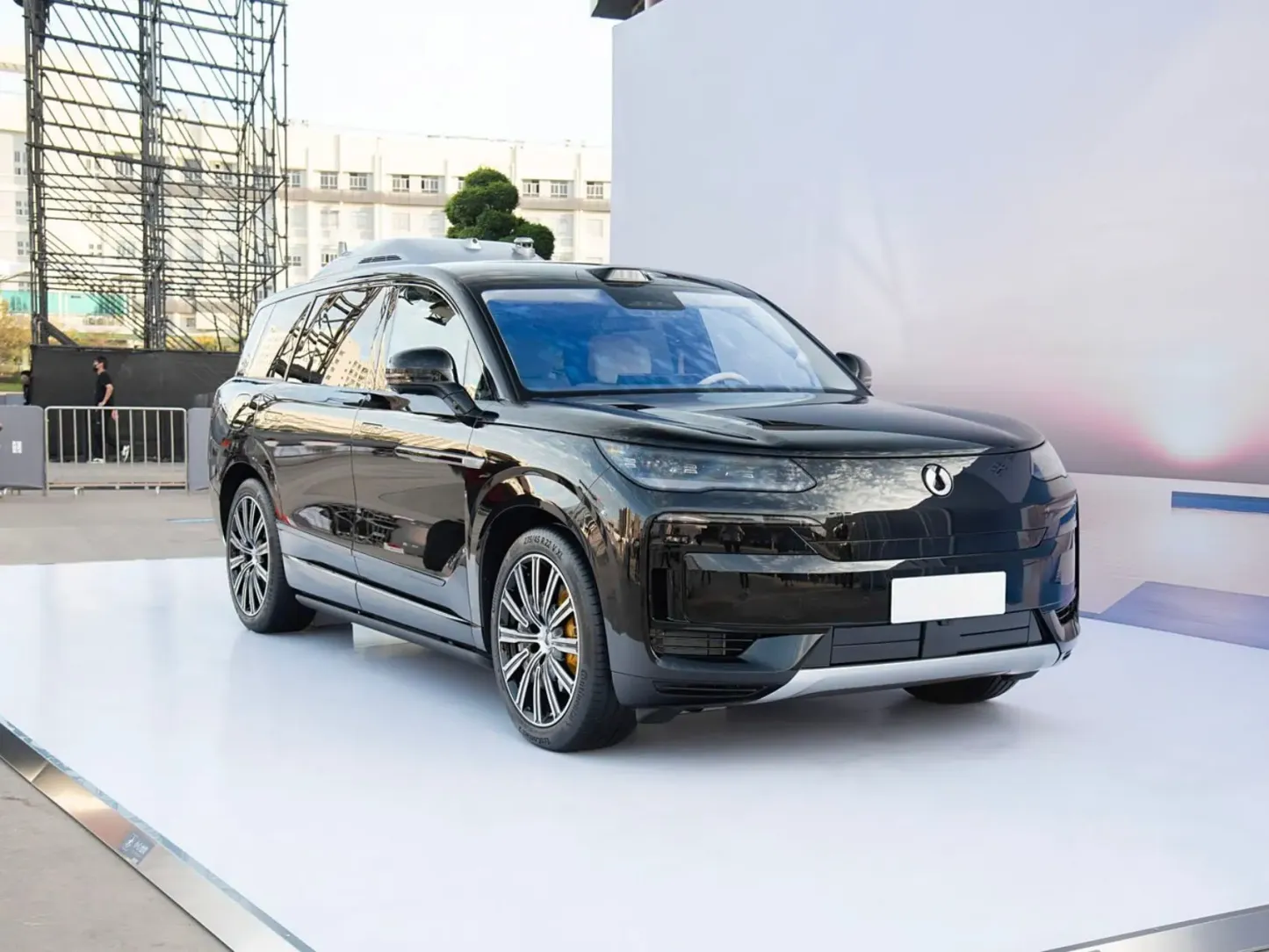 2025 BYD Denza N9 Flagship 6-seater VIP Luxury Plug-in Hybrid 4WD SUV Series New Energy Vehicle