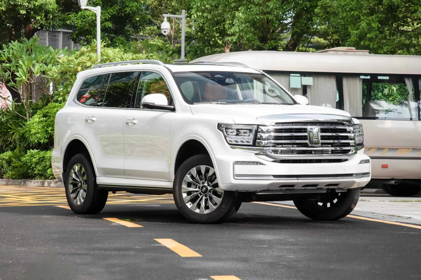 2023 2026 Gwm Tank 500 New&Used Cars Off-Road SUV 4WD Chinese Brand Complete Vehicle for Export