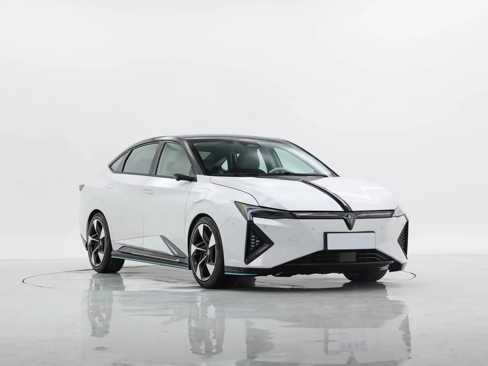 2024 2025 Honda Lingxi L Top Player Pure Electric 520KM Long Range Cheap Price Sedan