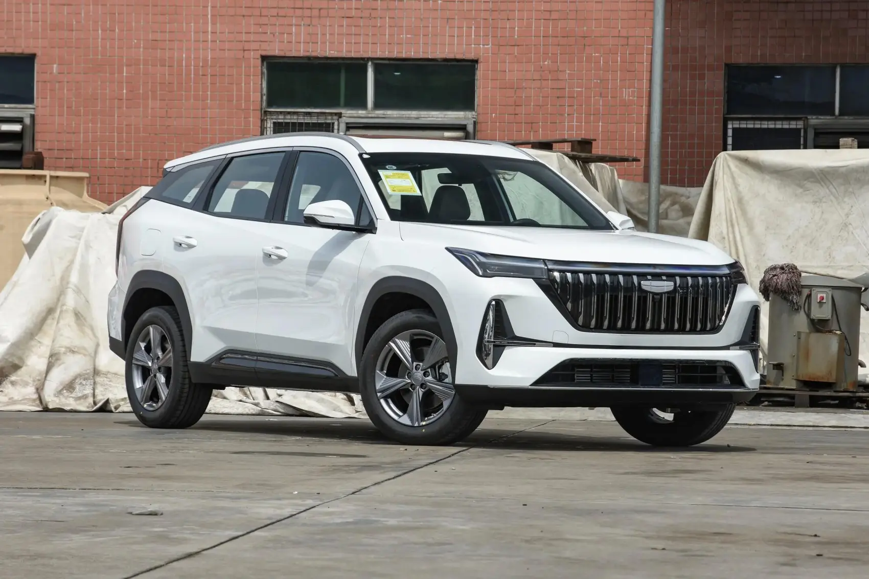 2025 Geely Boyue L New and Used Cars 1.5T 2.0T Fuel SUV 5 Seat Made in China